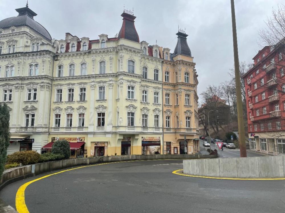 Apartman Diana Apartment Karlovy Vary Ngoại thất bức ảnh